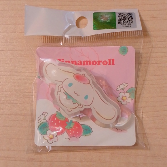 Sanrio Cinnamoroll Snack Chip Paper Plastic Clip - Picture 1 of 11